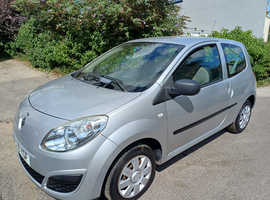 Renault Twingo, 2010 (60) Silver Hatchback, Manual Petrol, 75,197 miles