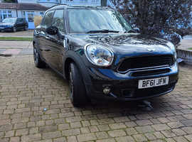 Mini MINI COUNTRYMAN, Cooper S All4 4x4 2011 (61) Black Hatchback, Manual Petrol, 51300 miles