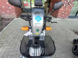 Quingo 5 wheel mobility scooter