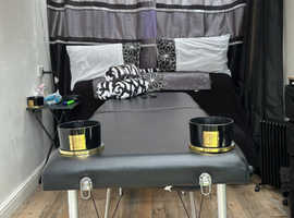 Swedish 4 Handed relaxation massage