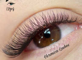 Eyelashes extensions