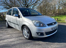 2005 (55) Ford Fiesta GHIA 1.6 Petrol 5 door, 12 months MOT, Starts and drives lovely!