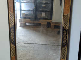 Gorgeous Drexel Heritage Mirror