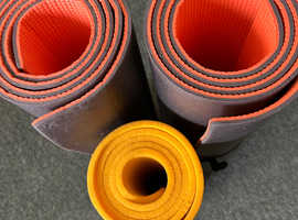 CAMPING MATS