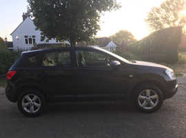 Nissan Qashqai 1.5 DCI Diesel one owner from new MOT and full service history