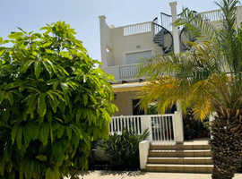 Tenerife South -El Palmar Beautiful sunny terraced house