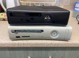 2x Xbox 360 Consoles - Spare or Repair - Black & White Sold as seen