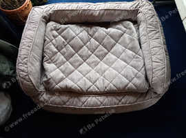 Deluxe Dog Bed
