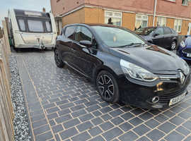 Renault Clio, 2015 (15) Black Hatchback, Manual Petrol, 106,000 miles