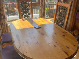 Dining table and 5 chairs