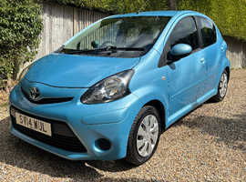 Toyota Aygo, 2014 (14) Blue Hatchback, Manual Petrol, 41,900 miles