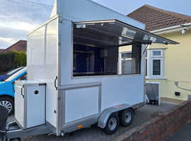 2022 10ft x 6ft breaked twin Axle trailer