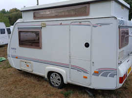 2004 RAPIDO CLUB 31TDC EVOLUTION   **2/3 berth caravan with motor-mover** 850kg gross. Only 16 feet long.
