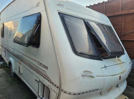 Eldias 2002 spares or repairs