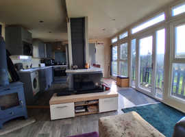 Freehold plot modern lodge may take p/x boat