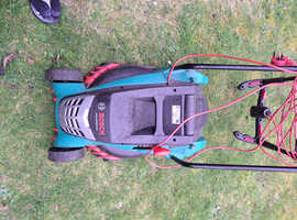 Grass cutting machine electric with long wires