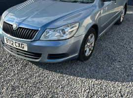 Skoda Octavia, 2012 (12) Grey Estate, Manual Diesel, 225,874 miles