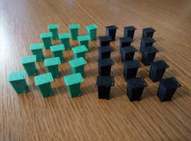 OO / HO Gauge Wheelie bins 1:76 Scale for Model Railway pack of 30 Green & Black