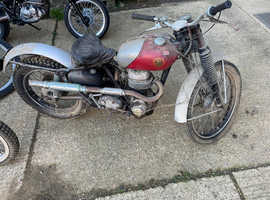 Late 50s / 60s Ariel colt 200cc trials project £2695