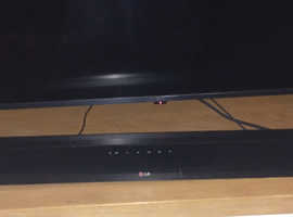 Lg Soundbar and subwoofer