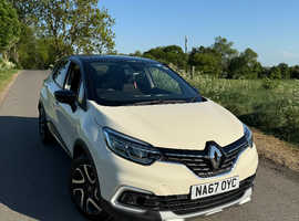 Renault Captur, 2017 (67) White Hatchback, Manual Petrol, 38,700 miles