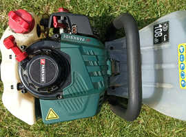 hedge trimmer