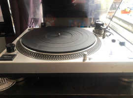 KAM DDX680 Direct Drive Turntable + case