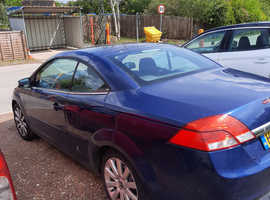 Ford Focus, 2009 (09) Blue Convertible, Automatic Petrol, 120,000 miles