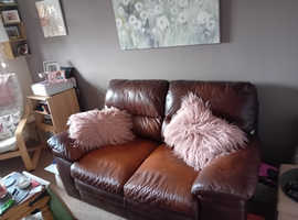 2 SEATER Brown Leather sofa