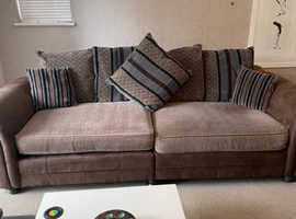 Sofa 1 x 4 seater 1 x 2 seater