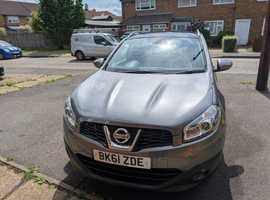 Nissan Qashqai, 2011 (61) grey hatchback, Manual Petrol, 46,200 miles