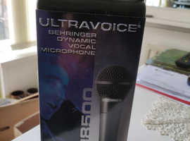 Ultravioce Beringer mircophone