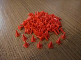 OO / HO Gauge traffic cones 1:76 Scale for Model Railway pack of 90