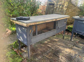 Rose cottage rabbit clearance hutch