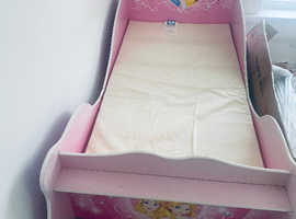 Kids bed