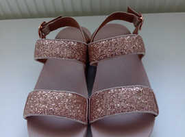 FIT FLOP SANDALS