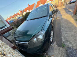 Vauxhall Astra, 2004 (54) Green Hatchback, Semi auto Petrol, 126,211 miles