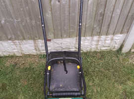 Push lawnmower