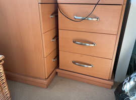 Bedside cabinets