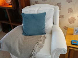 Arm chair