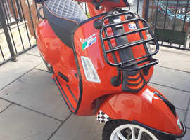 Vespa gts super sport