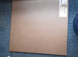 BROWN PORCELAIN TILES    32 SQUARE YARDS ONLy  £200.00