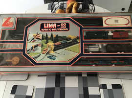 Lima 00 scale train set