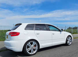 Audi A3, 2012 (12) White Hatchback, Manual Diesel, 113,551 miles