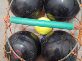 Bowling bowls