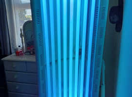 Philips 8 Tube canopy sunbed