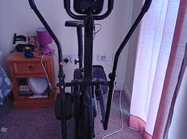 Exercise bike/cross trainer