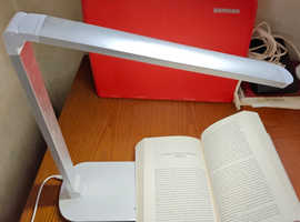 Elegant LED touch modern Desk Reading Lamp.  Aluminium (not plastic!).