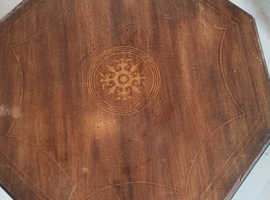 Free antique coffee table