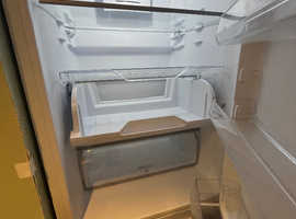 Hot point fridge freezer